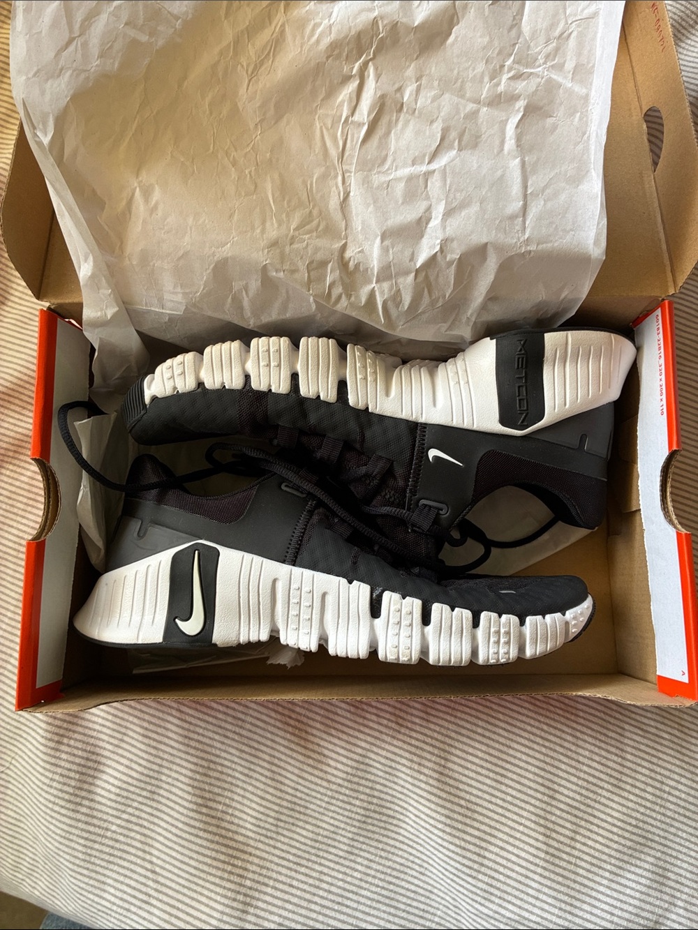 Women’s Nike Free TR 8 Worn once